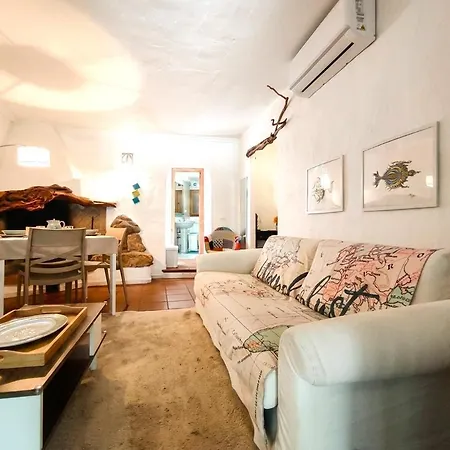 Sardinia Re - Virgo Relais Boutique Appartamento Olbia